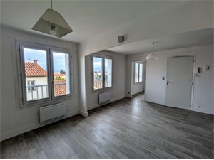 t2 à la vente -   66400  CERET, surface 52 m2 vente t2 - UBI484541426